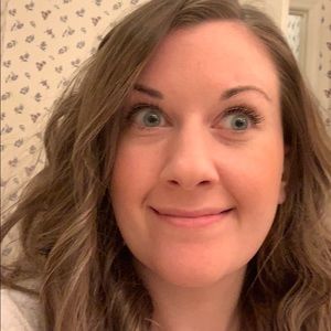 Meet your Posher, Cathy